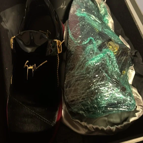 ✨Giuseppe zanotti🎉